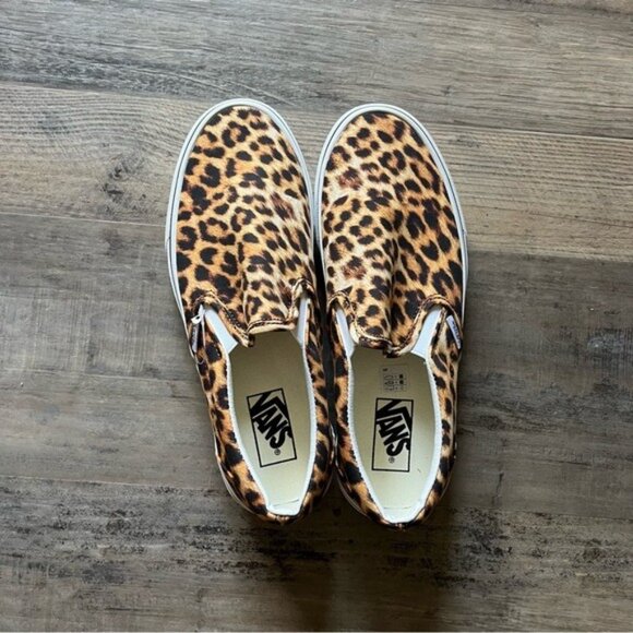 Vans Leopard Print Slip-On Shoes – Women’s Size 10.5 (Men’s 9) – NWT - Picture 6 of 7
